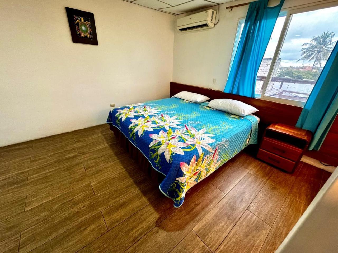 Hostal Muyuyo Пуерто-Айора Екстер'єр фото