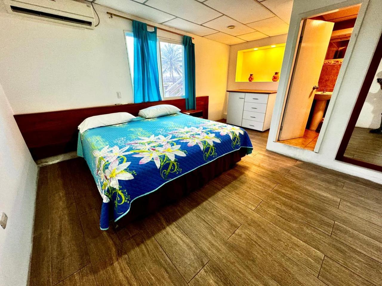 Hostal Muyuyo Пуерто-Айора Екстер'єр фото
