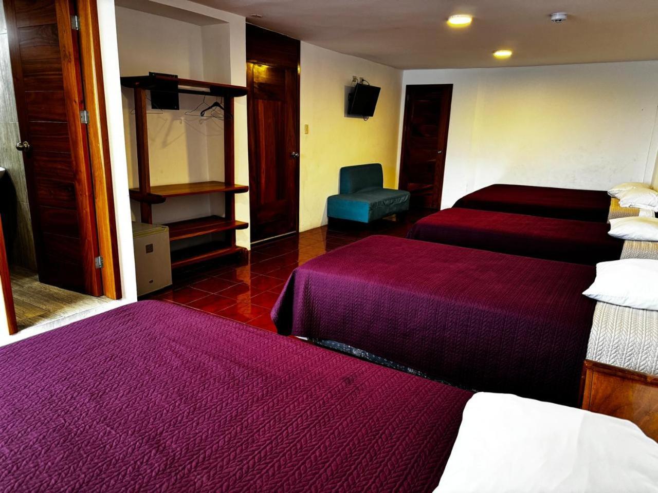 Hostal Muyuyo Пуерто-Айора Екстер'єр фото