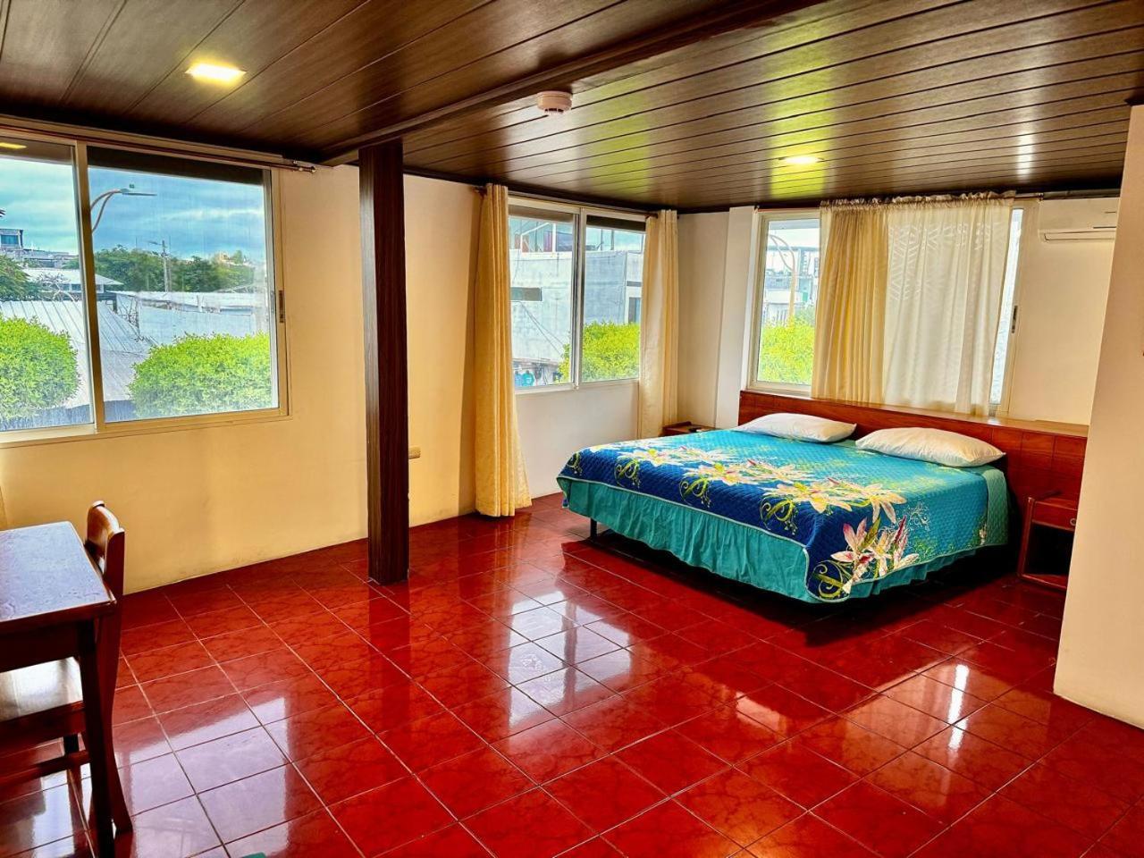 Hostal Muyuyo Пуерто-Айора Екстер'єр фото