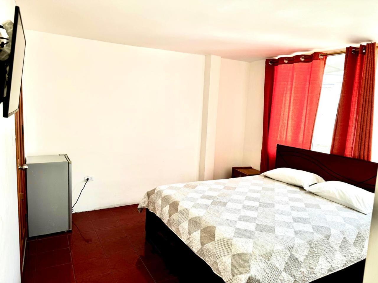 Hostal Muyuyo Пуерто-Айора Екстер'єр фото