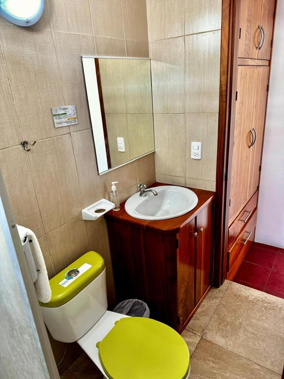 Hostal Muyuyo Пуерто-Айора Екстер'єр фото