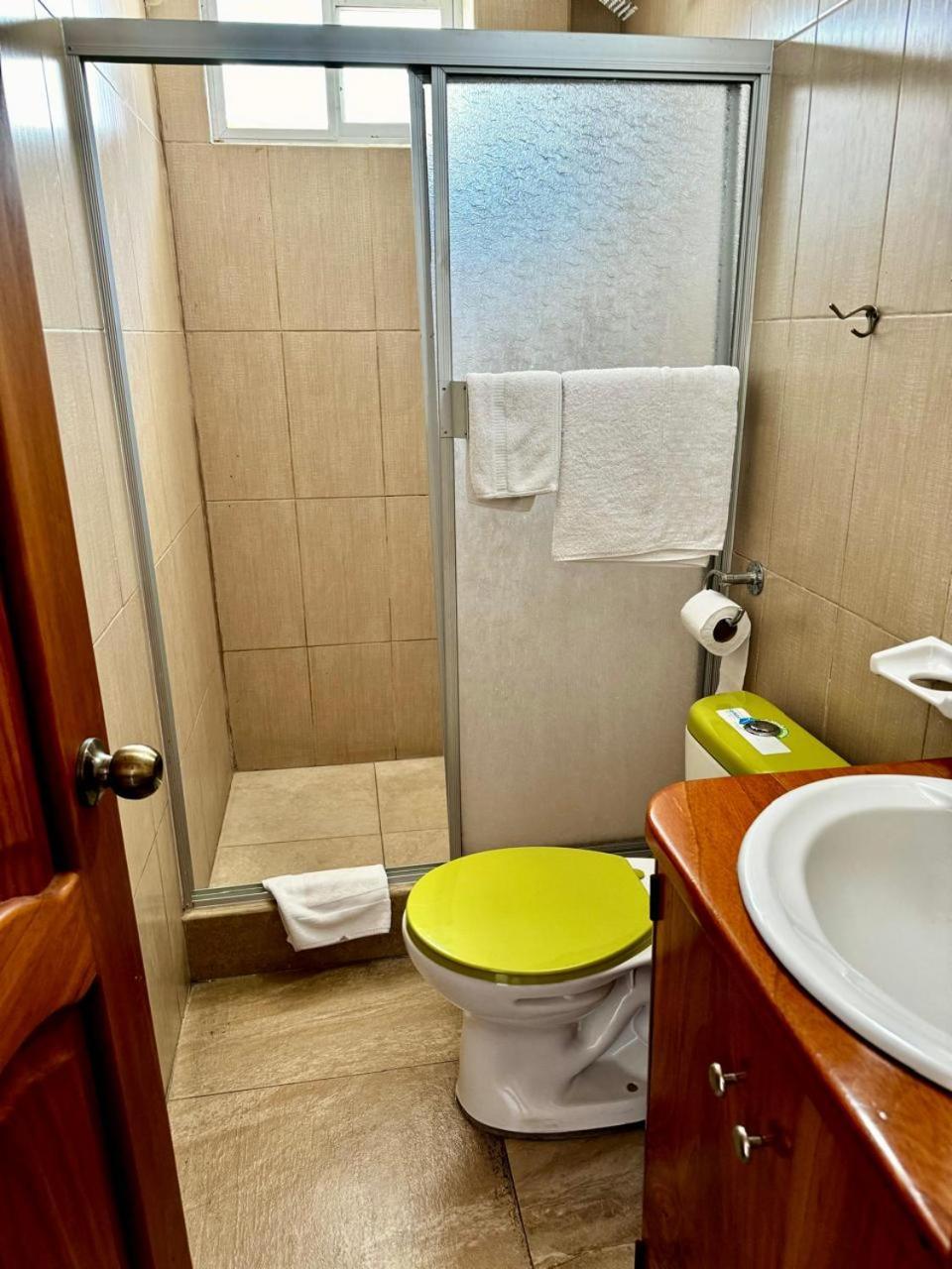 Hostal Muyuyo Пуерто-Айора Екстер'єр фото